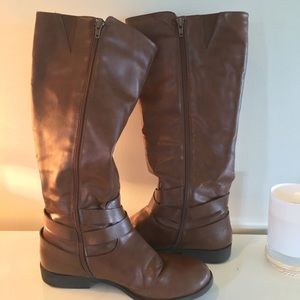 Madixe (Macy’s) Faux Leather Riding Boots 8.5